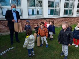 Distribution de chocolats